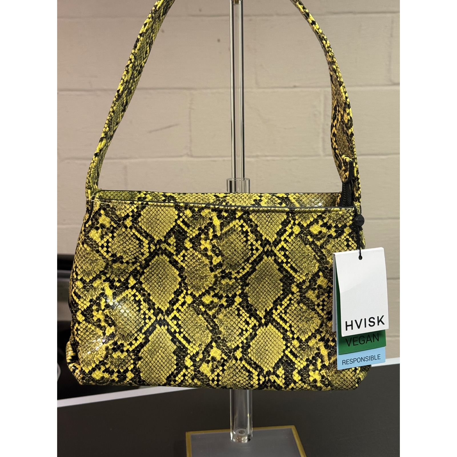 Hvisk Scape Small Shell Yellow Snakeskin Vegan Leather Shoulder Bag H2354 Nwt — image 2 of 8